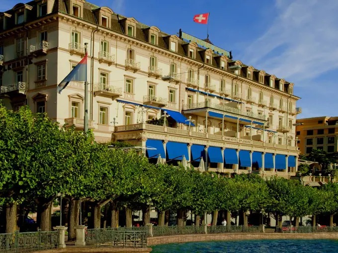 1024-Splendide-Lugano-Hotel-ExteriorFromWater